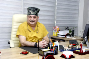 Др. Эльчин Азизов